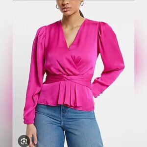 NWT Satin V-Neck Twist Front Peplum Top